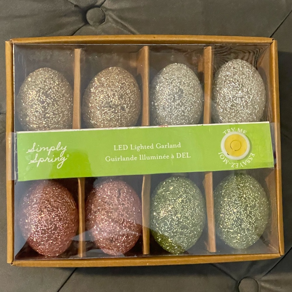 Beaded egg string lights - Picture 3 of 10